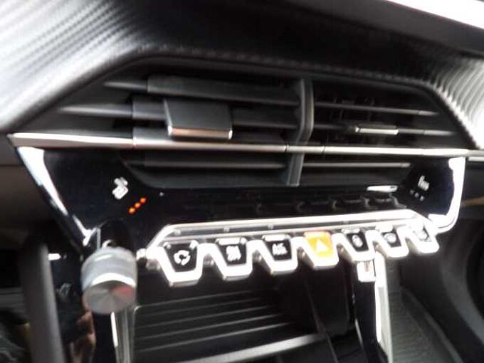 Peugeot 2008 1.2 PureTech Active Pack S