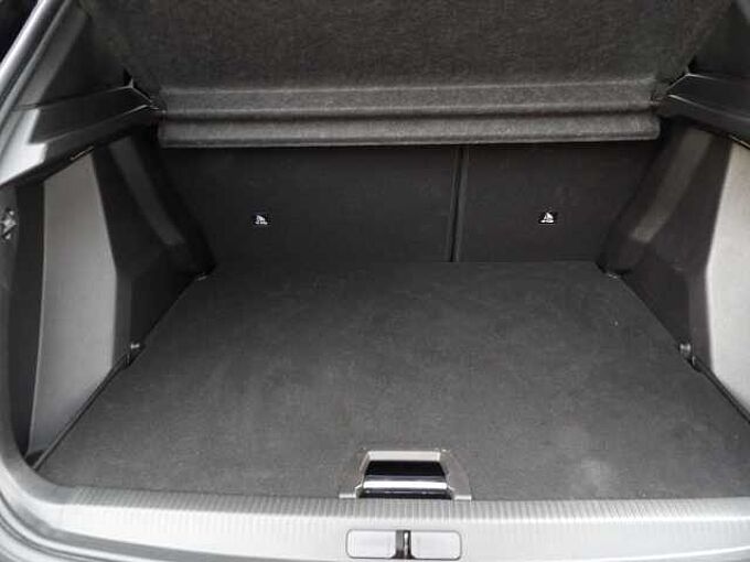 Peugeot 2008 2008 PureTech 130 EAT8 Allure Pack