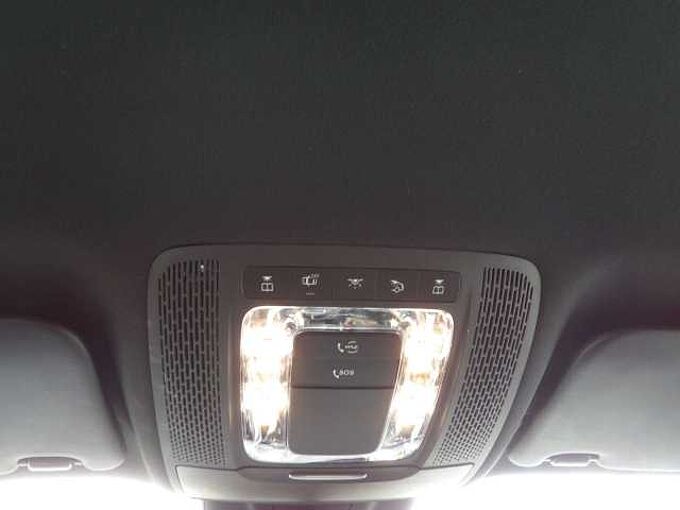 Mercedes-Benz B 180 B 180 d 7G-DCT AMG Line