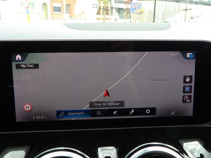 Mercedes-Benz B 180 B 180 d 7G-DCT AMG Line