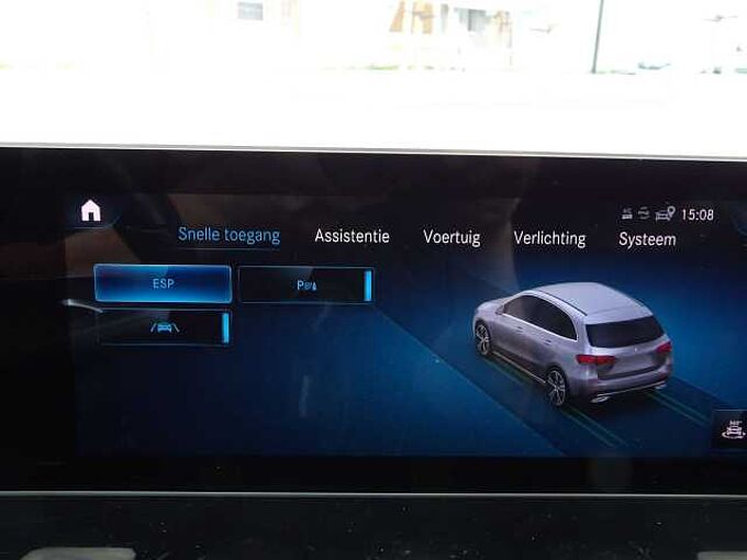 Mercedes-Benz B 180 B 180 d 7G-DCT AMG Line