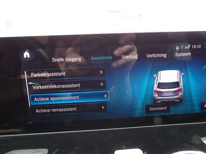 Mercedes-Benz B 180 B 180 d 7G-DCT AMG Line