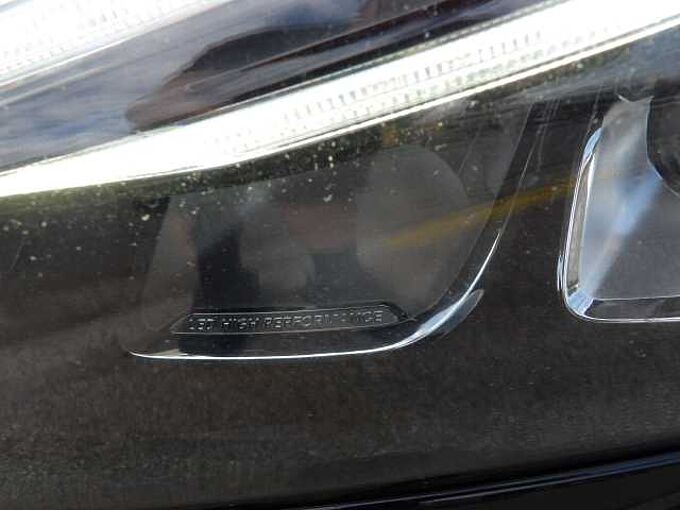 Mercedes-Benz B 180 B 180 d 7G-DCT AMG Line