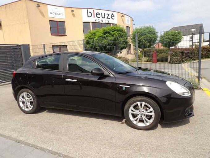 Alfa Romeo Giulietta Giulietta 1.6 JTDM 16V Jet Distinctive