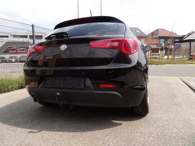 Alfa Romeo Giulietta Giulietta 1.6 JTDM 16V Jet Distinctive