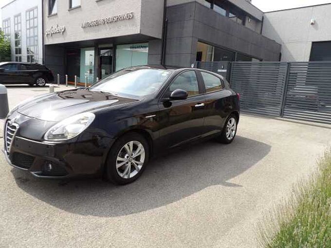 Alfa Romeo Giulietta Giulietta 1.6 JTDM 16V Jet Distinctive