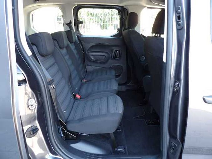 Opel Combo Life Combo Life 1.5 D zeer nette wagen