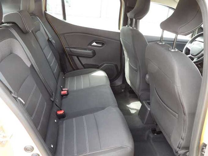Dacia Sandero Sandero Stepway ECO Expression - Climate Pack
