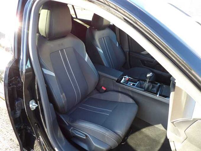 Opel Astra 1.2 Turbo GS S/S