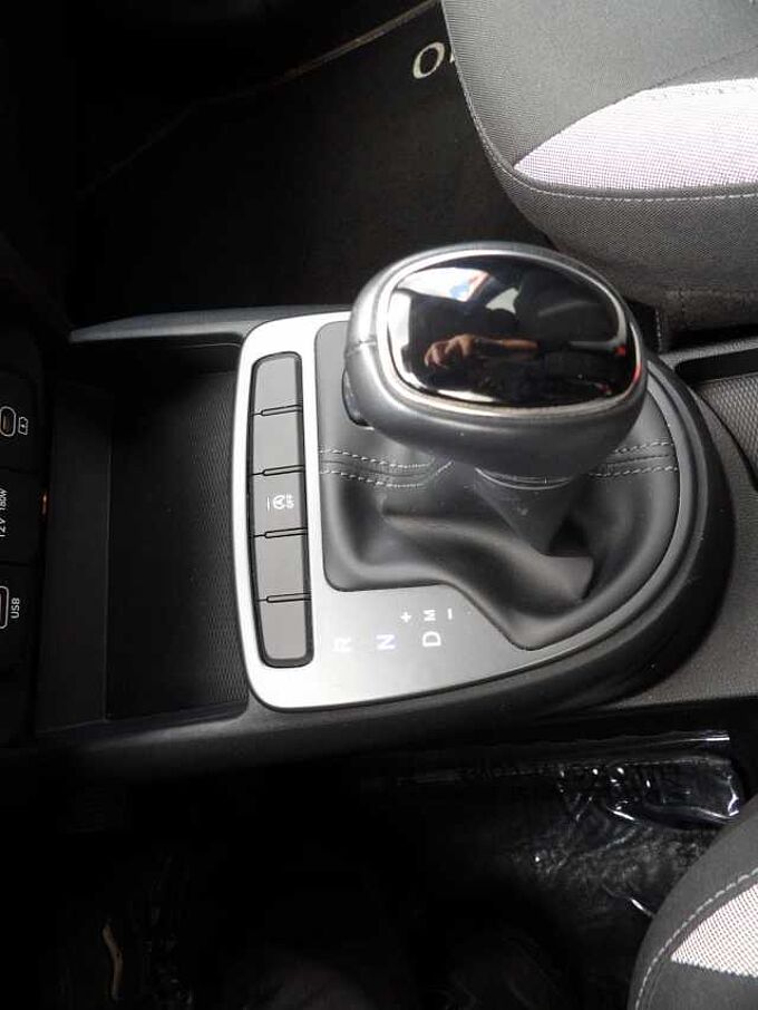 Hyundai i10 i10 Twist! Automaat